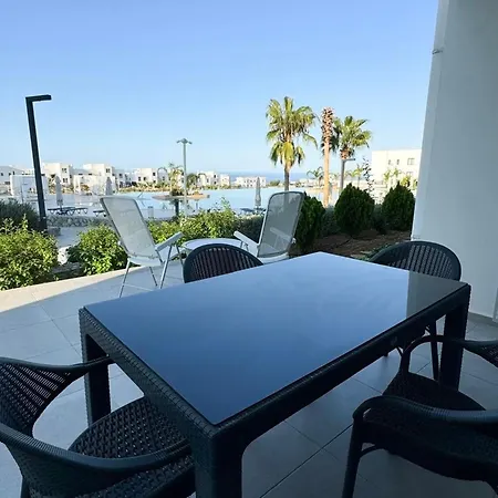 Апартаменты Modern One-bedroom In Popular Area *